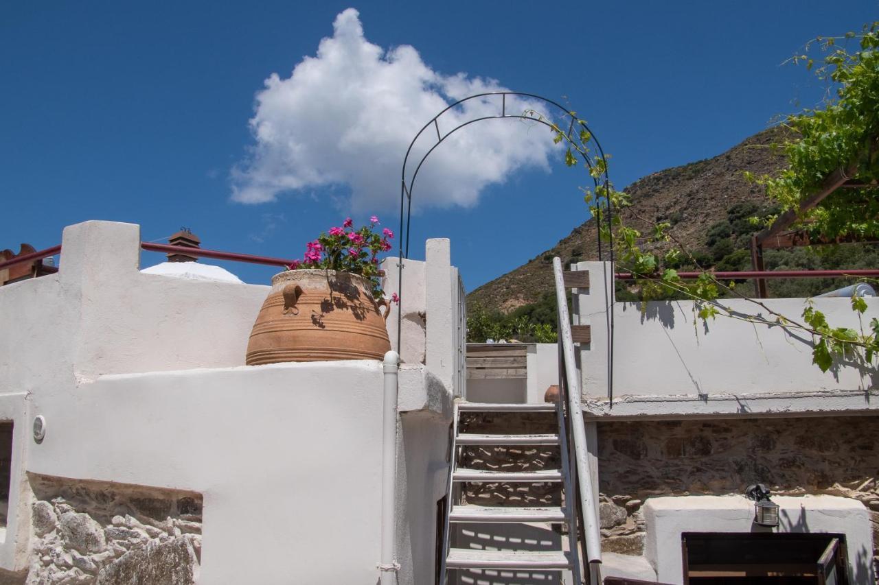Feneri- Cozy Apartment 20' From Elafonisi Beach Perivolia  Exterior photo
