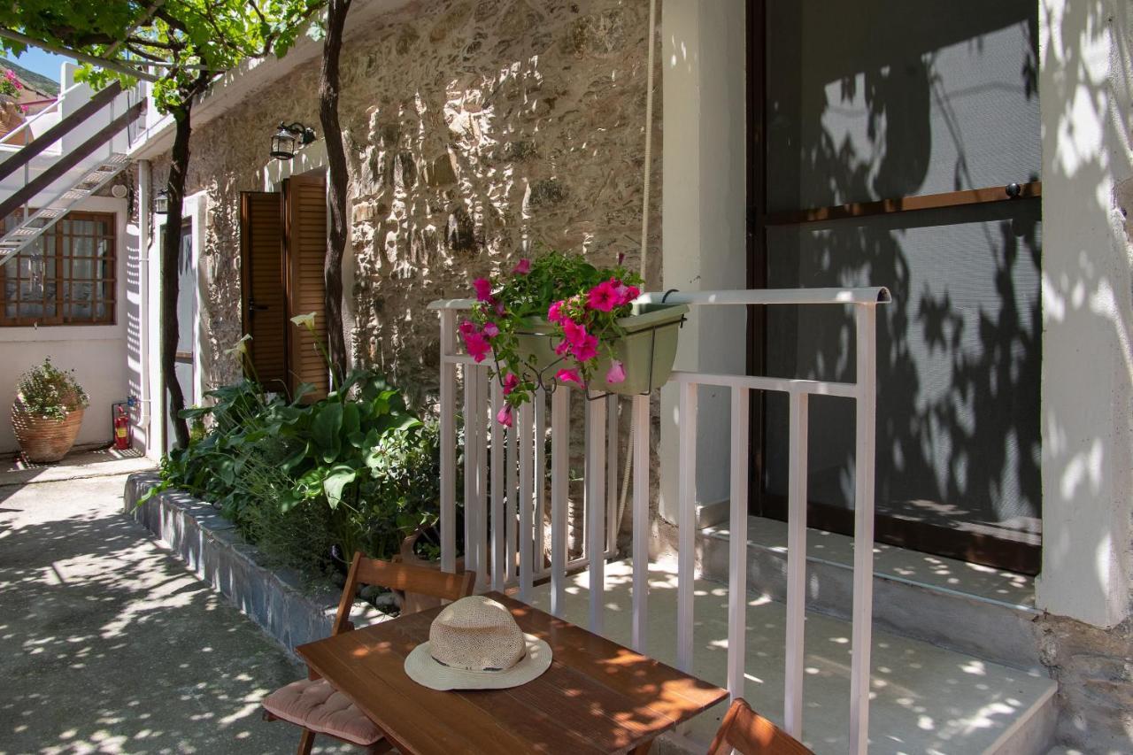 Feneri- Cozy Apartment 20' From Elafonisi Beach Perivolia  Exterior photo